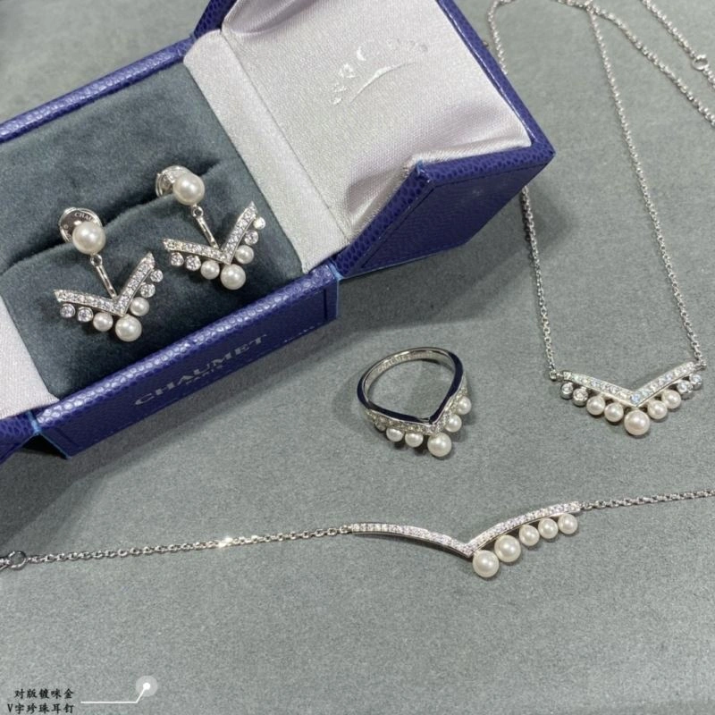 OnTrend Chaumet Earrings 212324