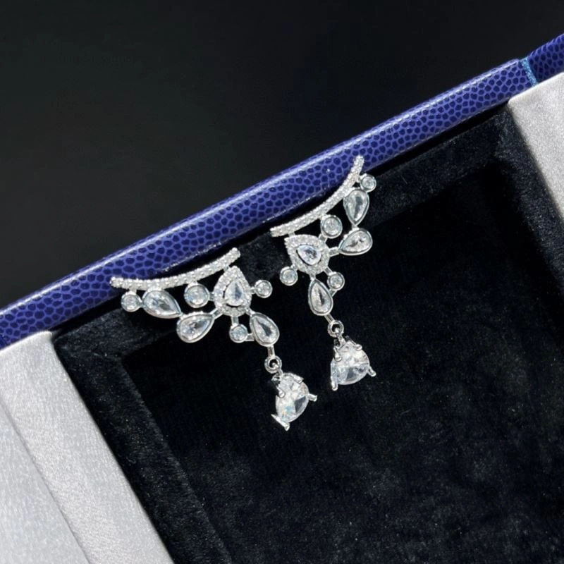 Chaumet Earrings Effortless 212325