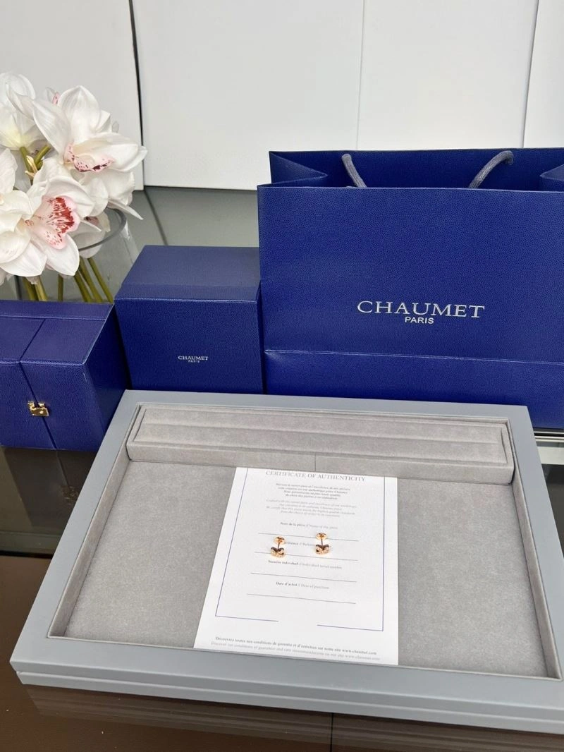 HighPerformance Chaumet Earrings 212314