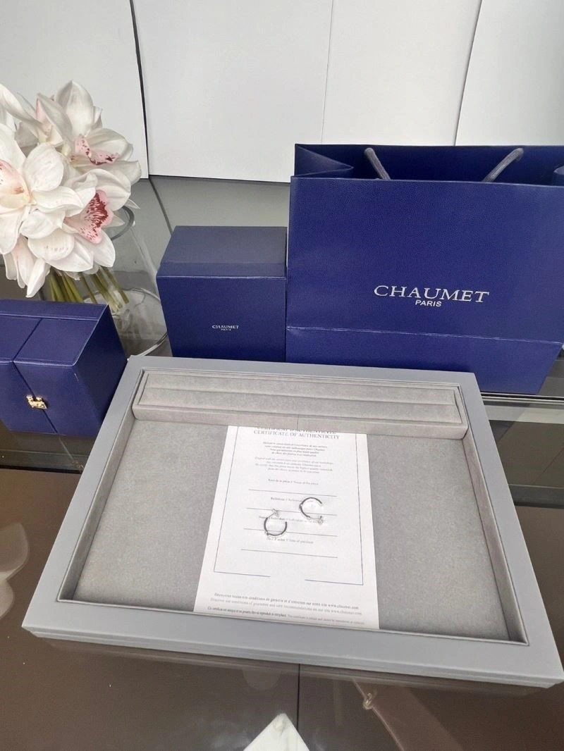 Chaumet Earrings GoAnywhere 210865