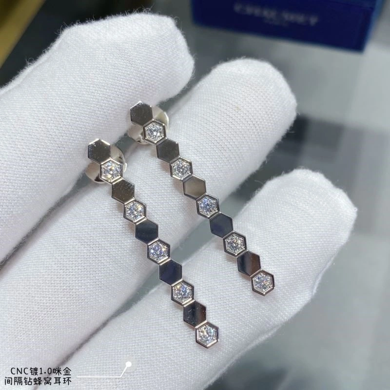 Chaumet Earrings UrbanStyle 209995