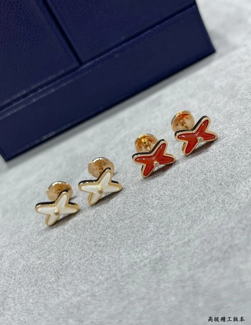 Chaumet Earrings Comfortable 209990