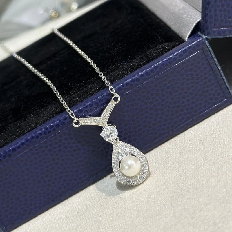 Chaumet Necklaces Attractive 213994