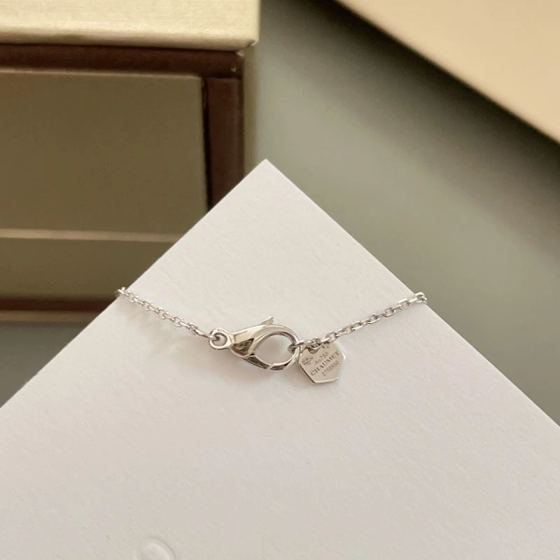 Chaumet Necklaces Contemporary 214002