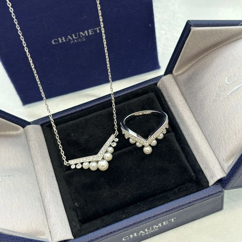 Chaumet Necklaces MultiPurpose 213557