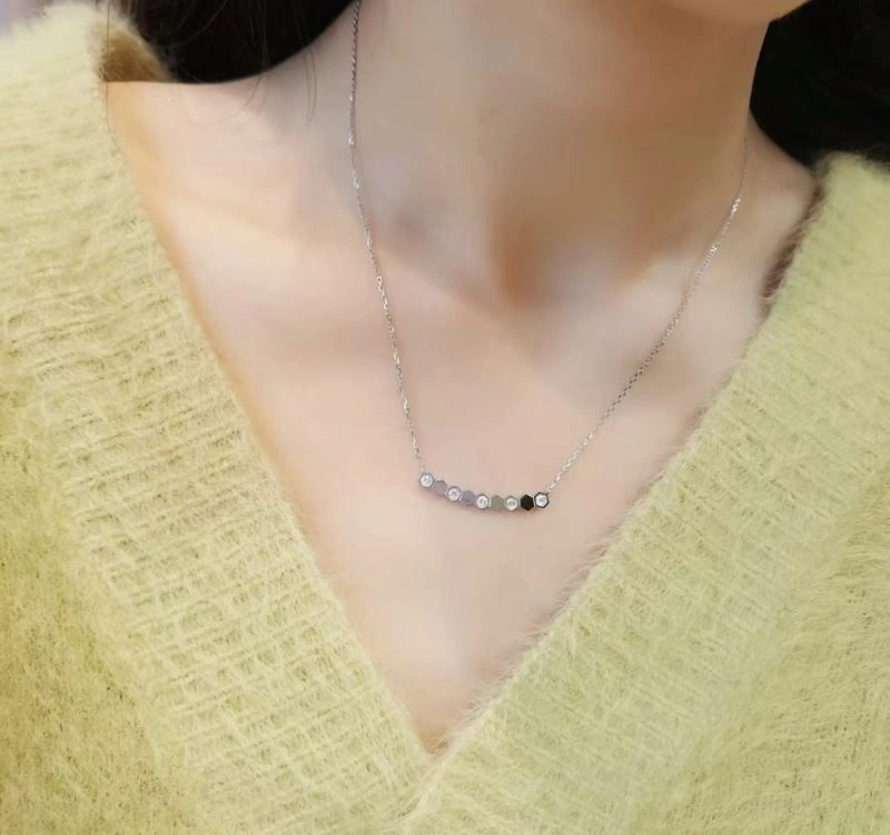 Chaumet Necklaces Effortless 214652