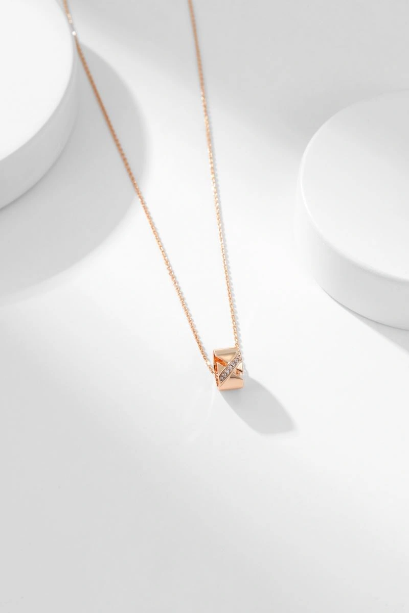 Durable Chaumet Necklaces 214656
