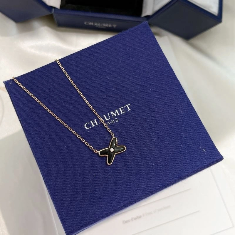 Chaumet Necklaces Trendy 214647