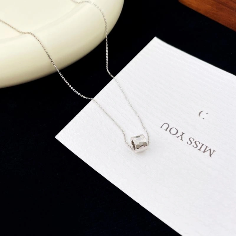 Chaumet Necklaces Reliable 213102