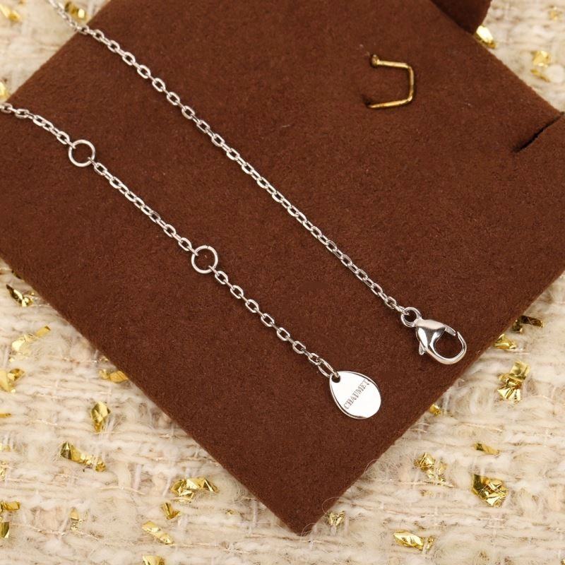 Chaumet Necklaces Resilient 213090