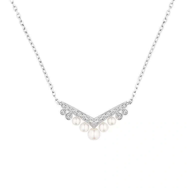 Stylish Chaumet Necklaces 212367