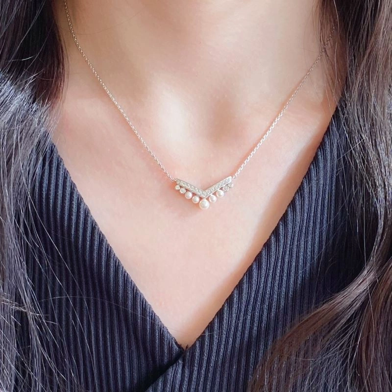 Stylish Chaumet Necklaces 212367