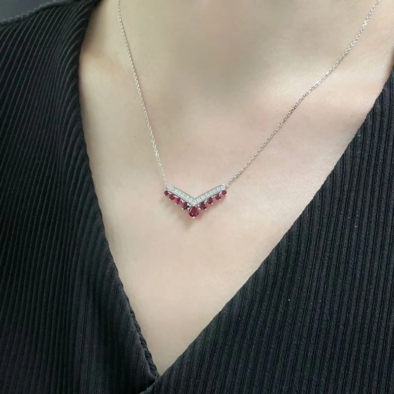 Durable Chaumet Necklaces 212361