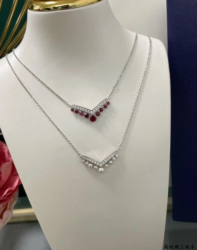 Durable Chaumet Necklaces 212361