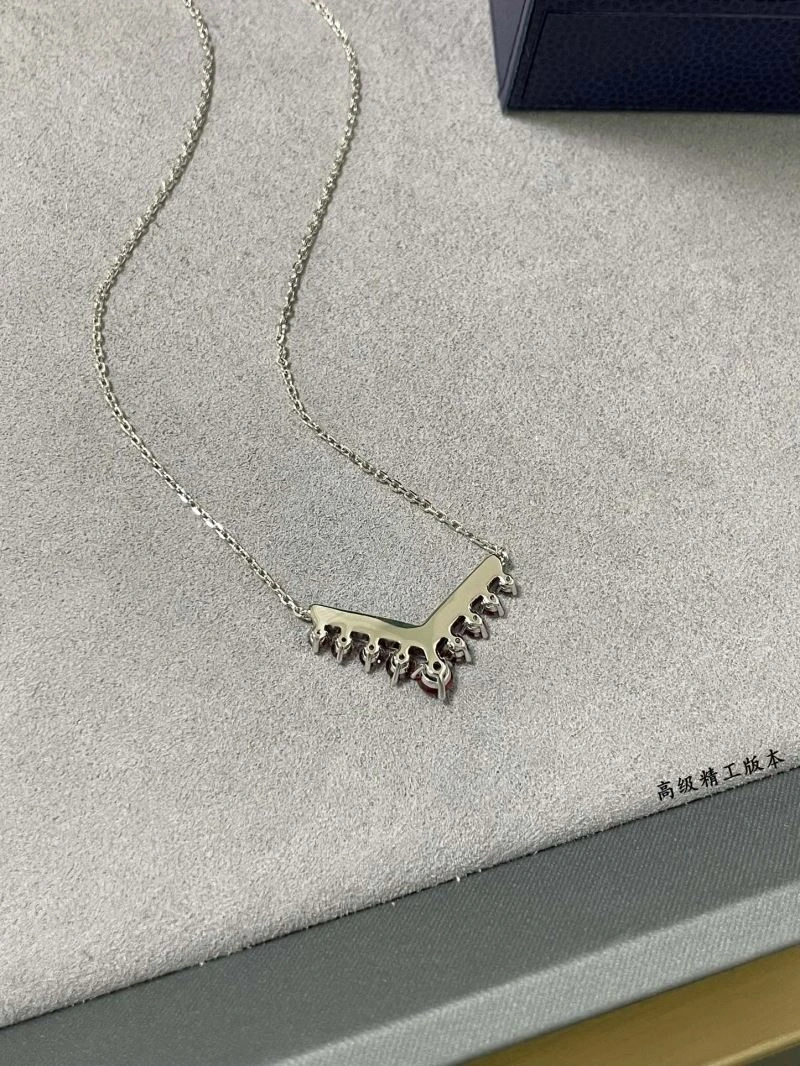 Durable Chaumet Necklaces 212361