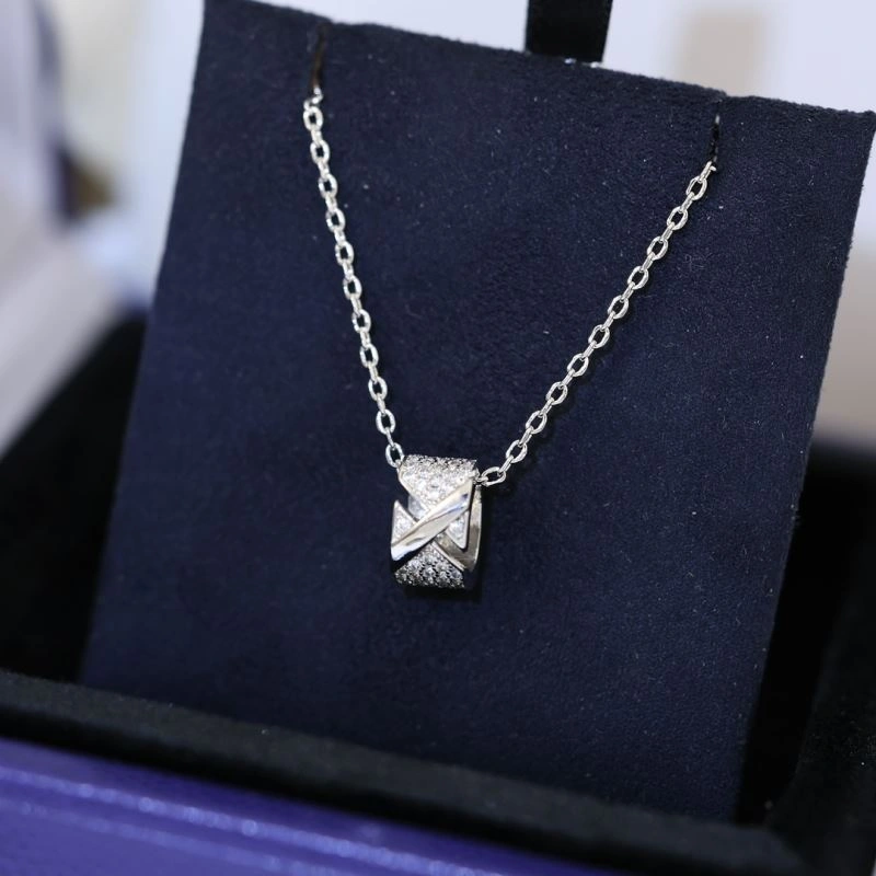 SmartChoice Chaumet Necklaces 212299