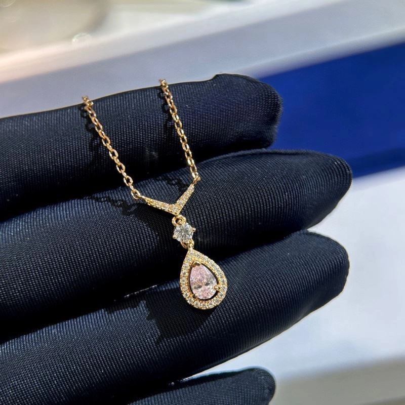 Functional Chaumet Necklaces 212301