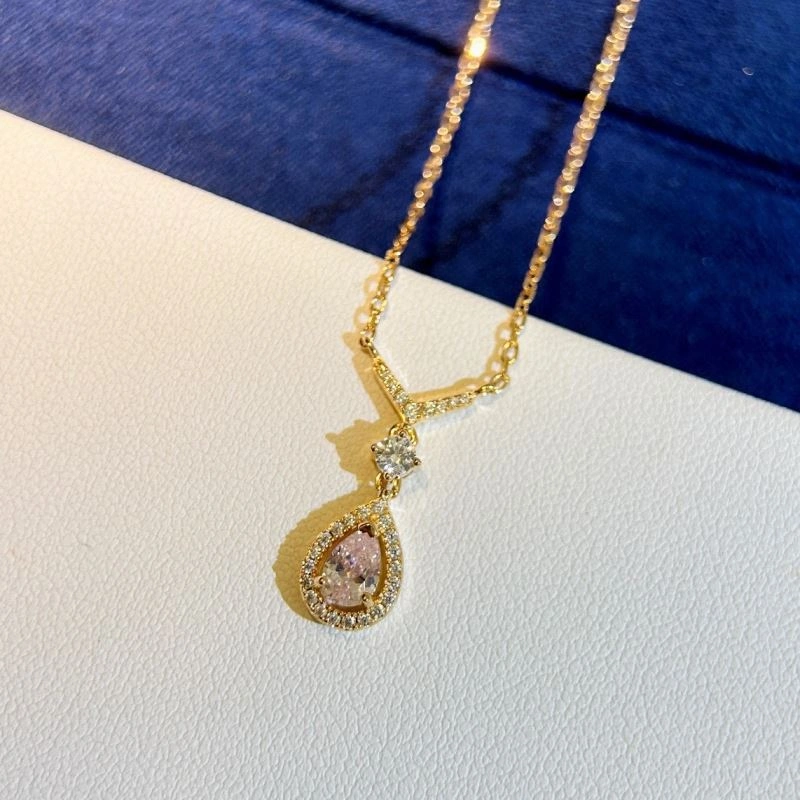 Functional Chaumet Necklaces 212301