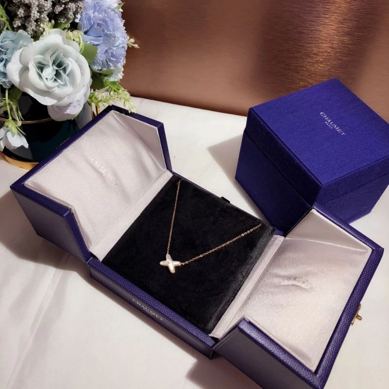 Chaumet Necklaces FreshLook 211406
