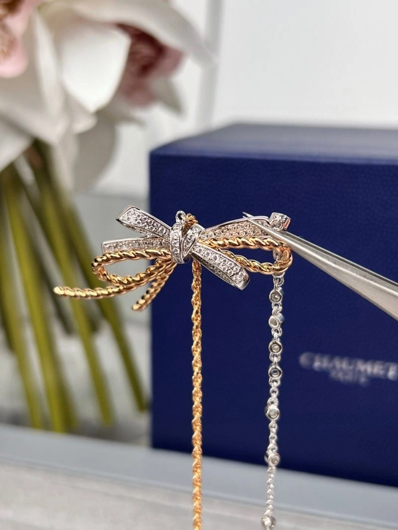 Lightweight Chaumet Necklaces 211381
