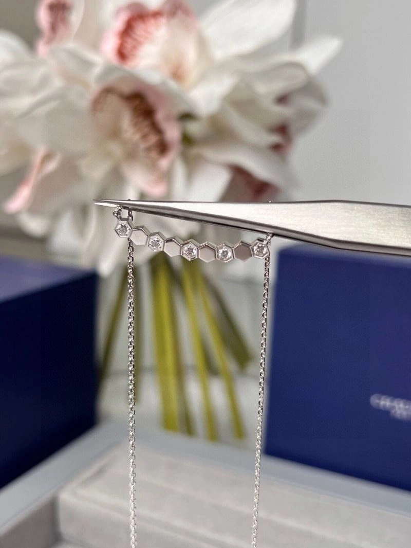 WeatherProof Chaumet Necklaces 211385