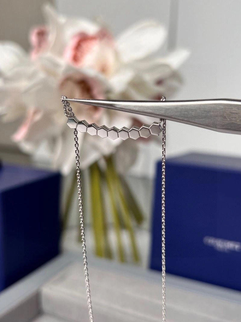 WeatherProof Chaumet Necklaces 211385