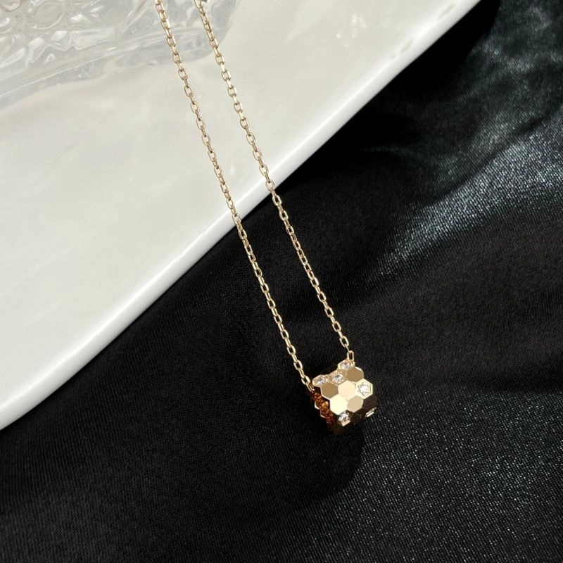Chaumet Necklaces BestValue 211380