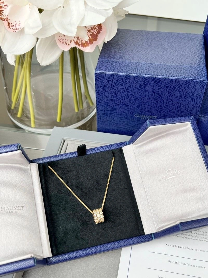 Comfortable Chaumet Necklaces 210854
