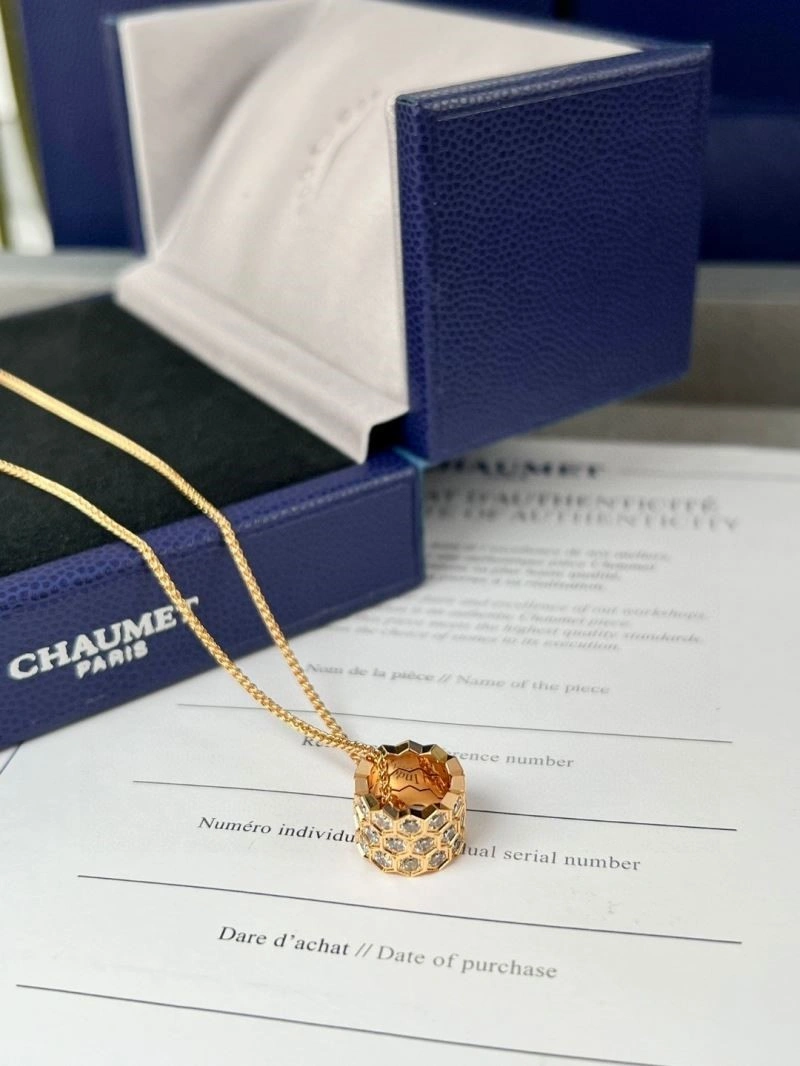 Comfortable Chaumet Necklaces 210854