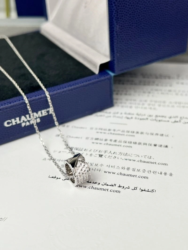 Tailored Chaumet Necklaces 210852