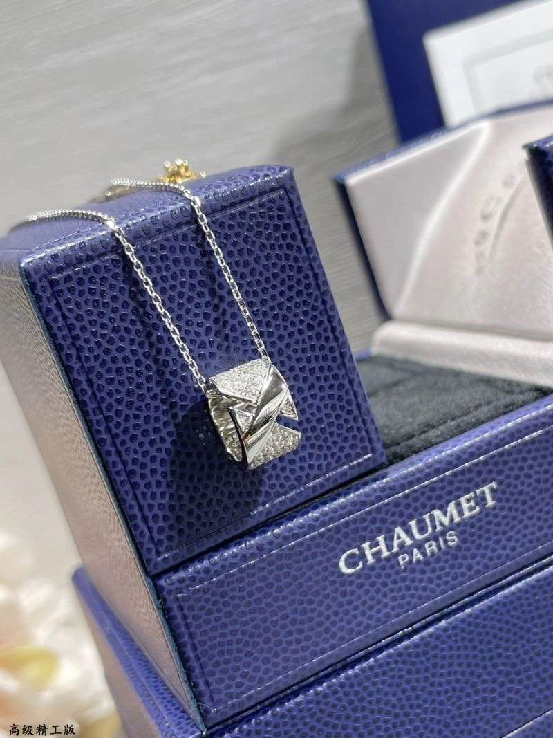 Chaumet Necklaces Chic 209998