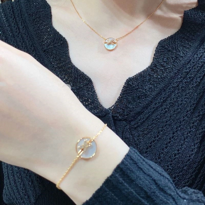 FastDry Chaumet Necklaces 209977