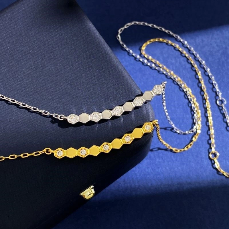 Chaumet Necklaces Vibrant 209971