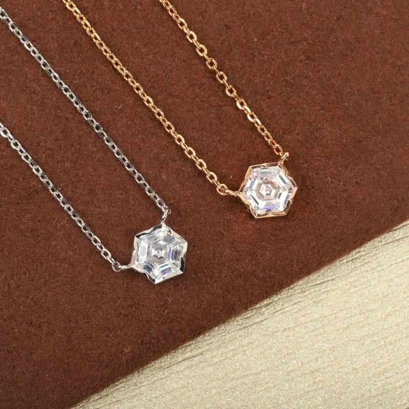 Bright Chaumet Necklaces 209957