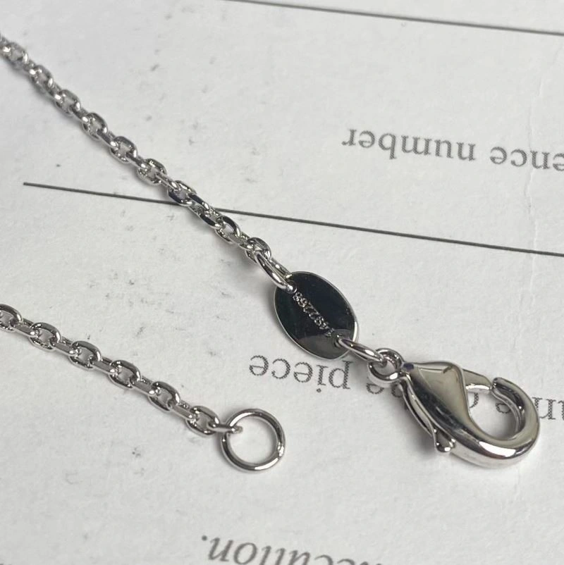 ComfortFit Chaumet Necklaces 209437