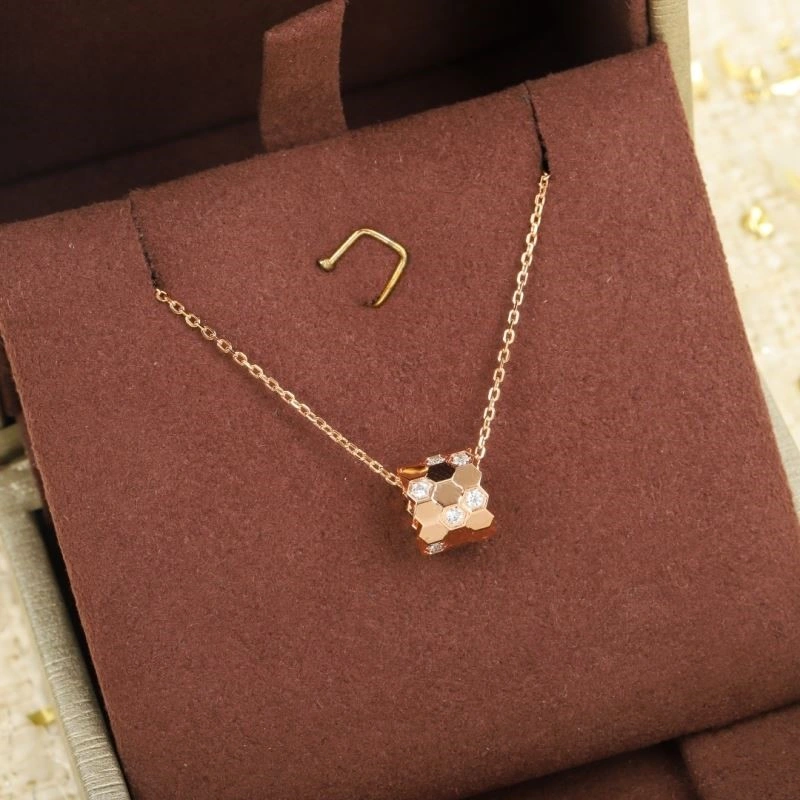 Chaumet Necklaces Lightweight 209456
