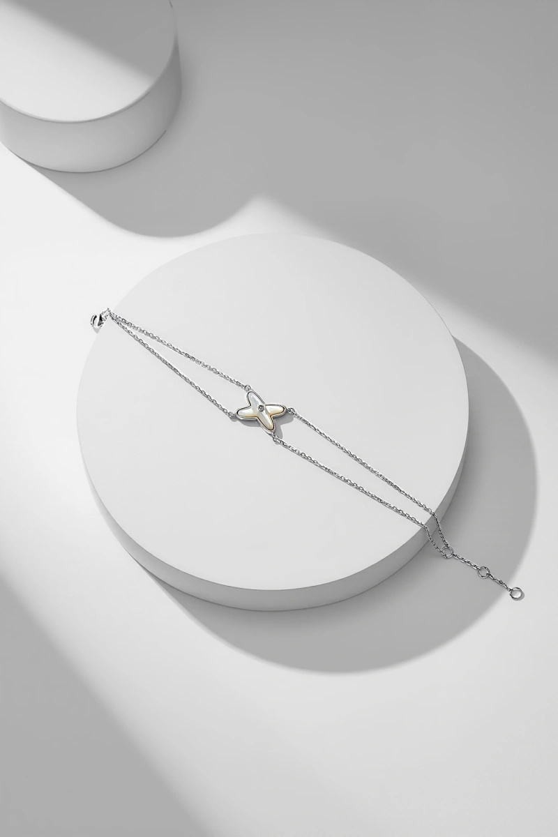 Chaumet Necklaces Casual 208115