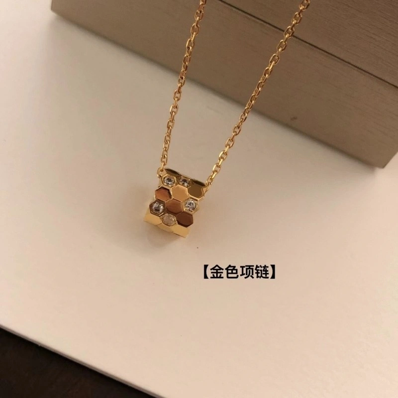 Chaumet Necklaces Comfortable 208122
