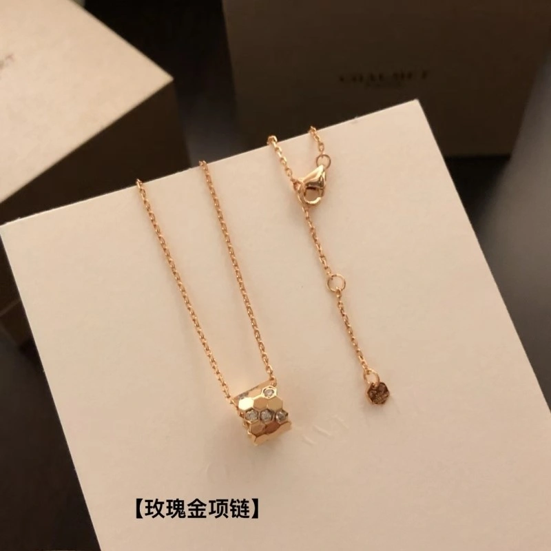Chaumet Necklaces Comfortable 208122