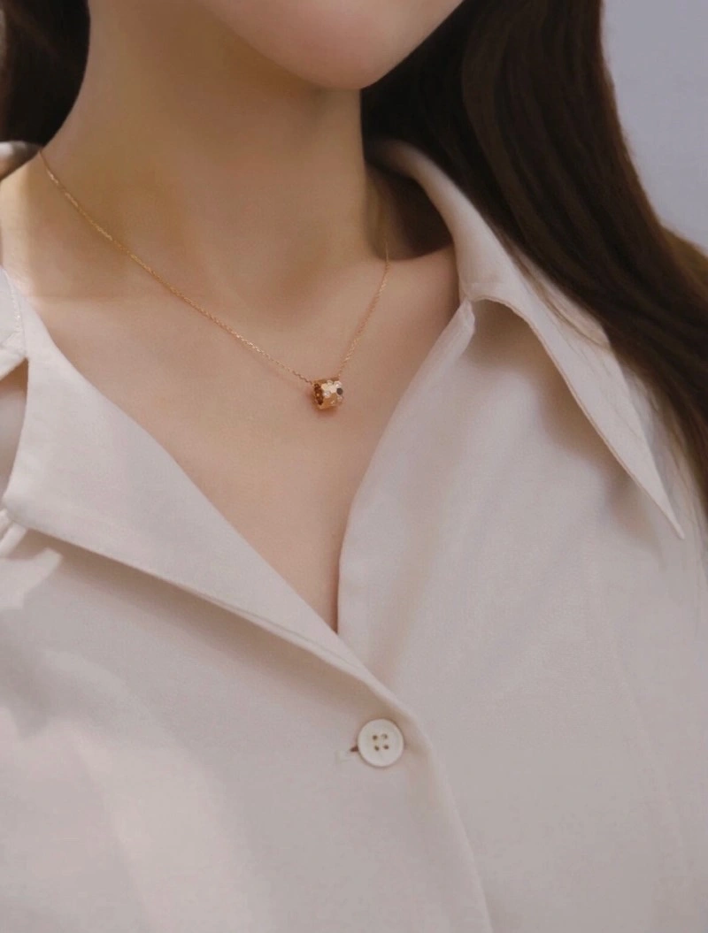 Chaumet Necklaces Comfortable 208122