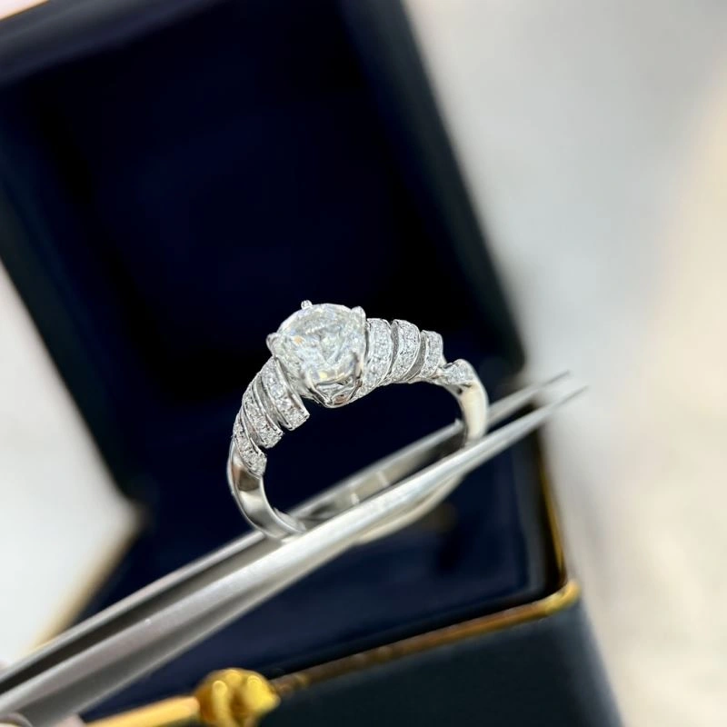 EyeCatching Chaumet Rings 214001