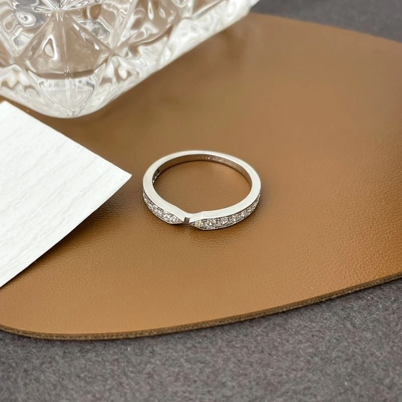 Resilient Chaumet Rings 213118