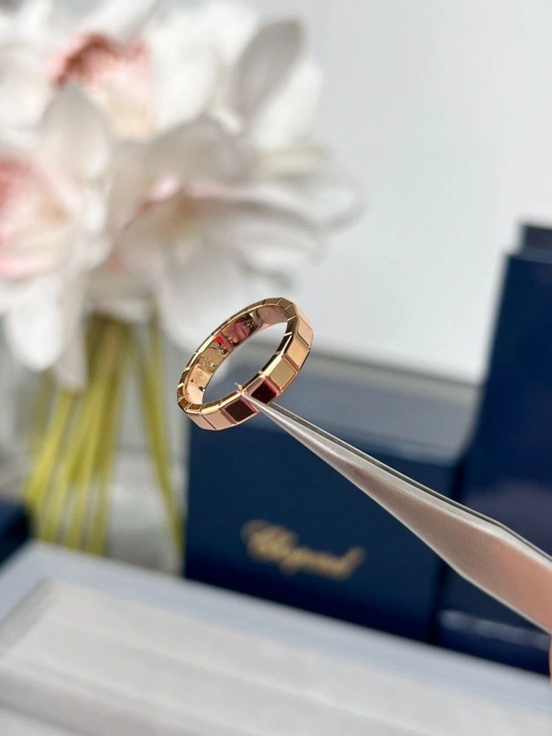 FashionForward Chaumet Rings 212275