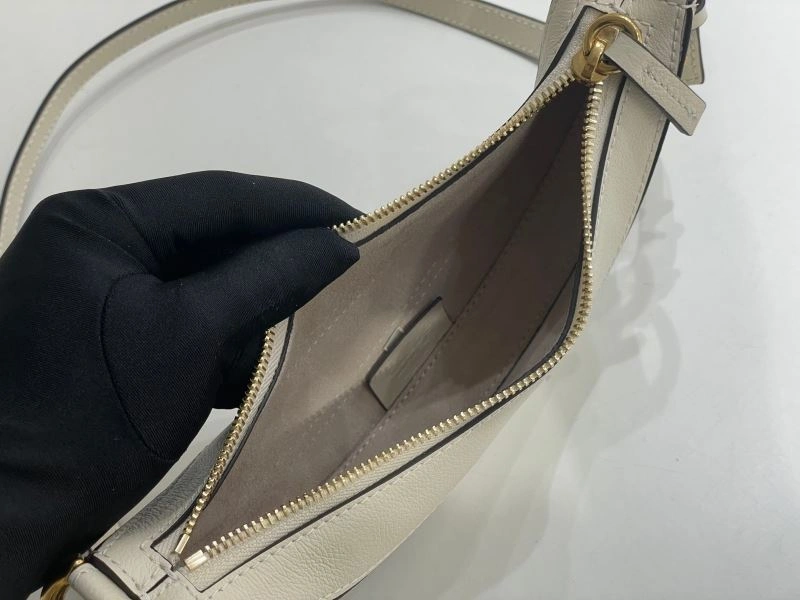 Elegant Chloe Banana Bags 59544