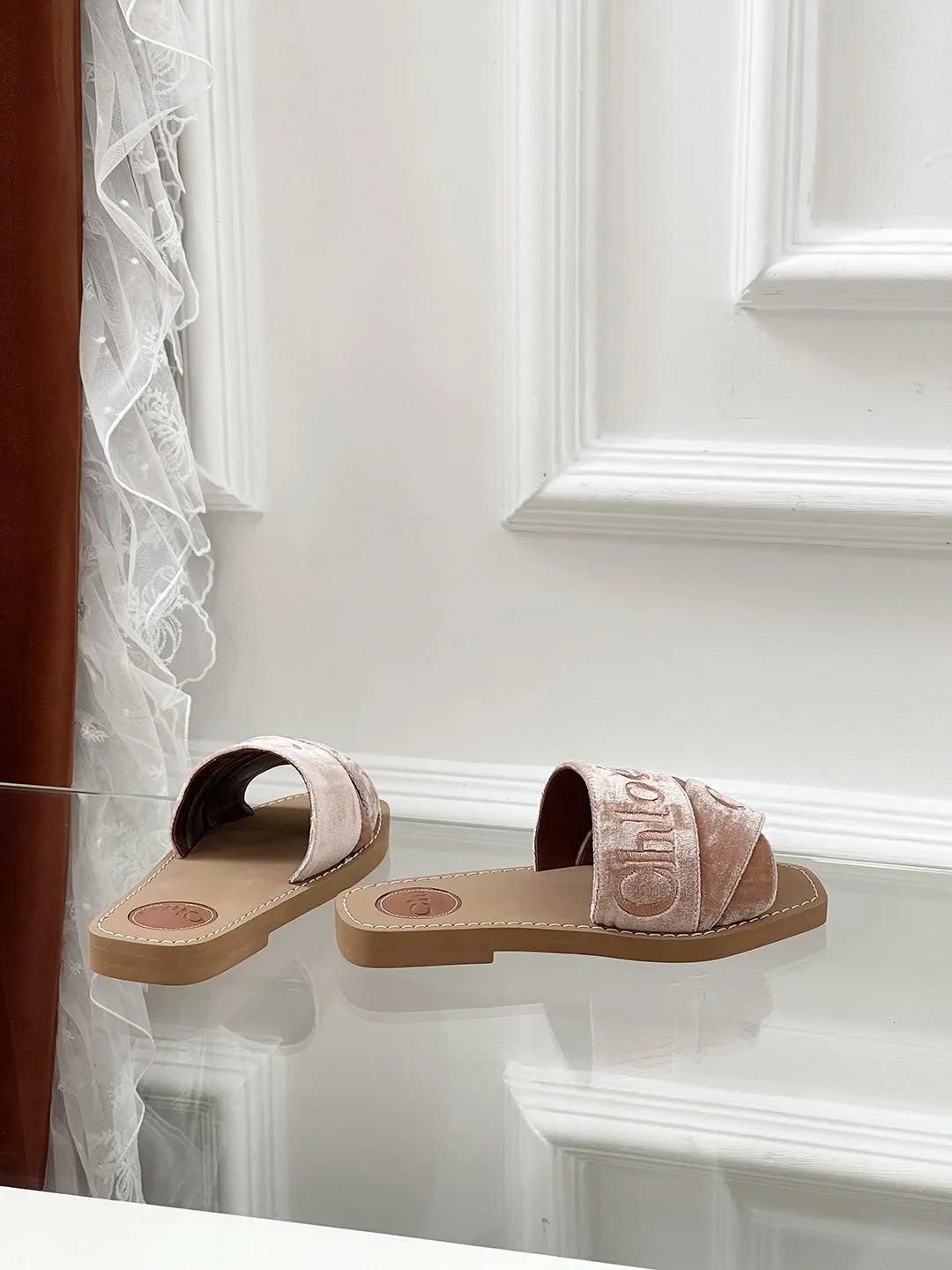 Minimalist Chloe Sandals 8243