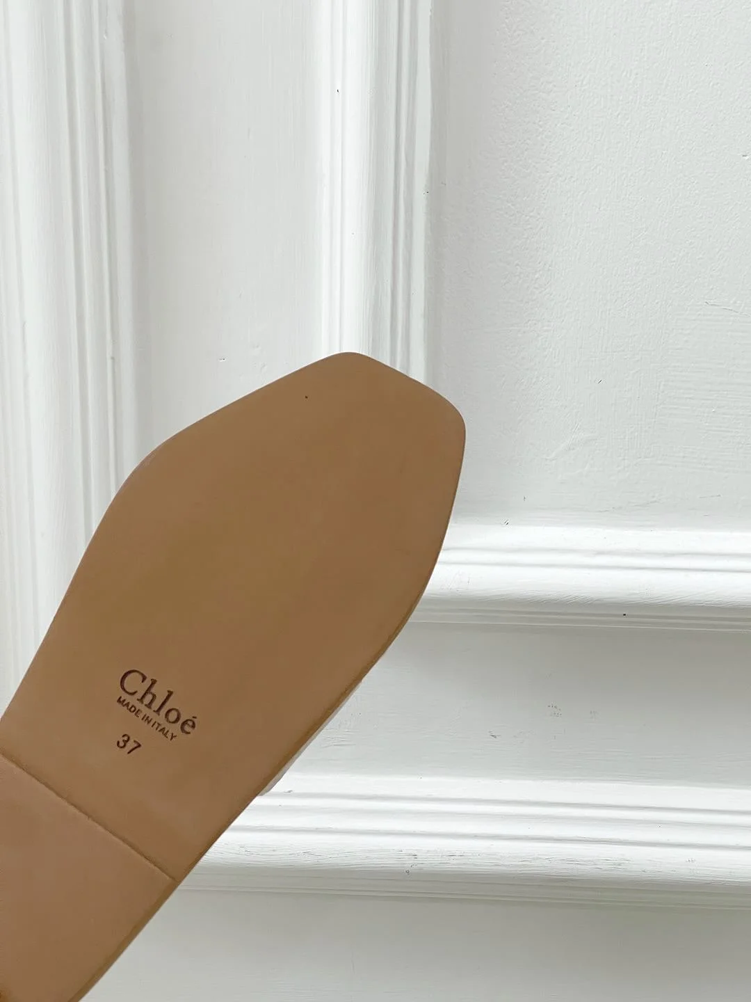 Minimalist Chloe Sandals 8243