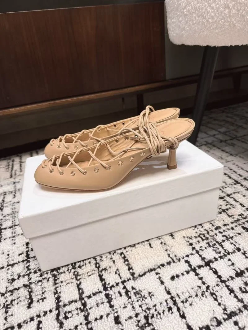 Comfortable Chloe Sandals 6577