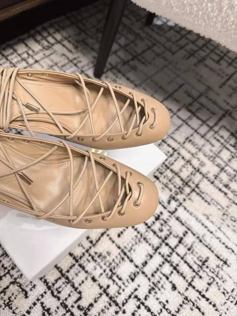 Comfortable Chloe Sandals 6577