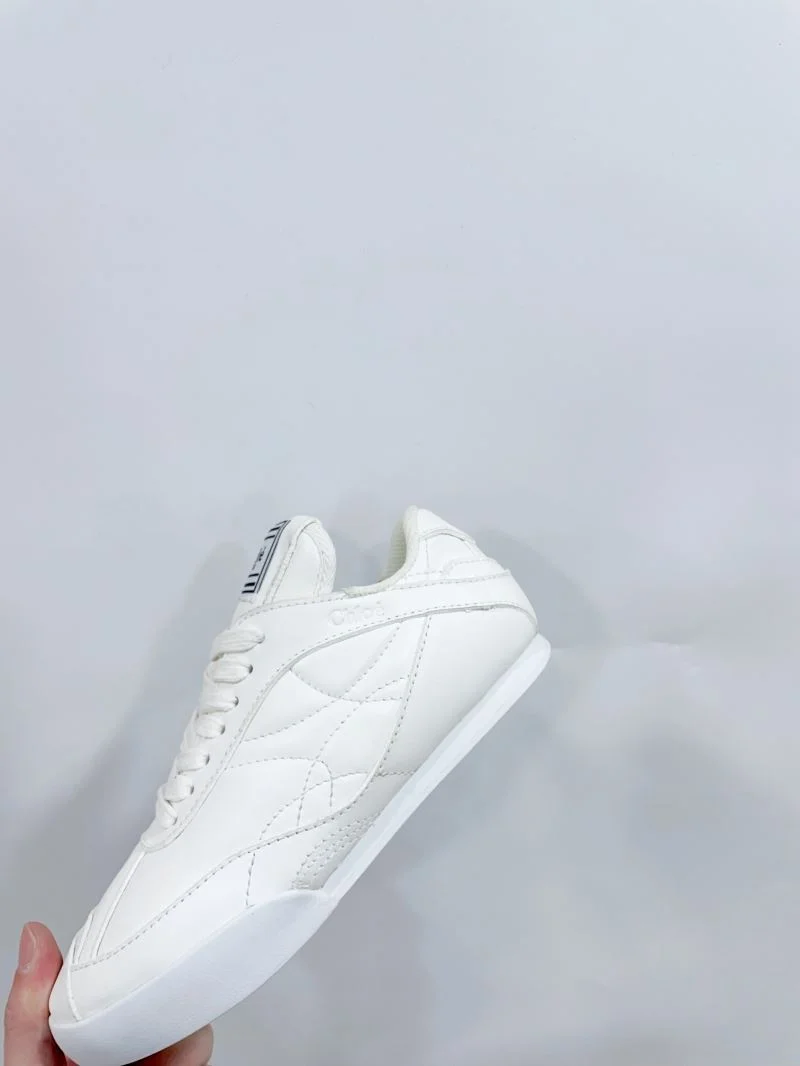 Casual Chloe Shoes 8300