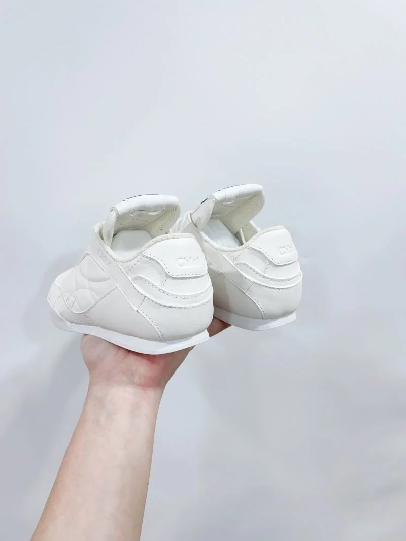 Casual Chloe Shoes 8300